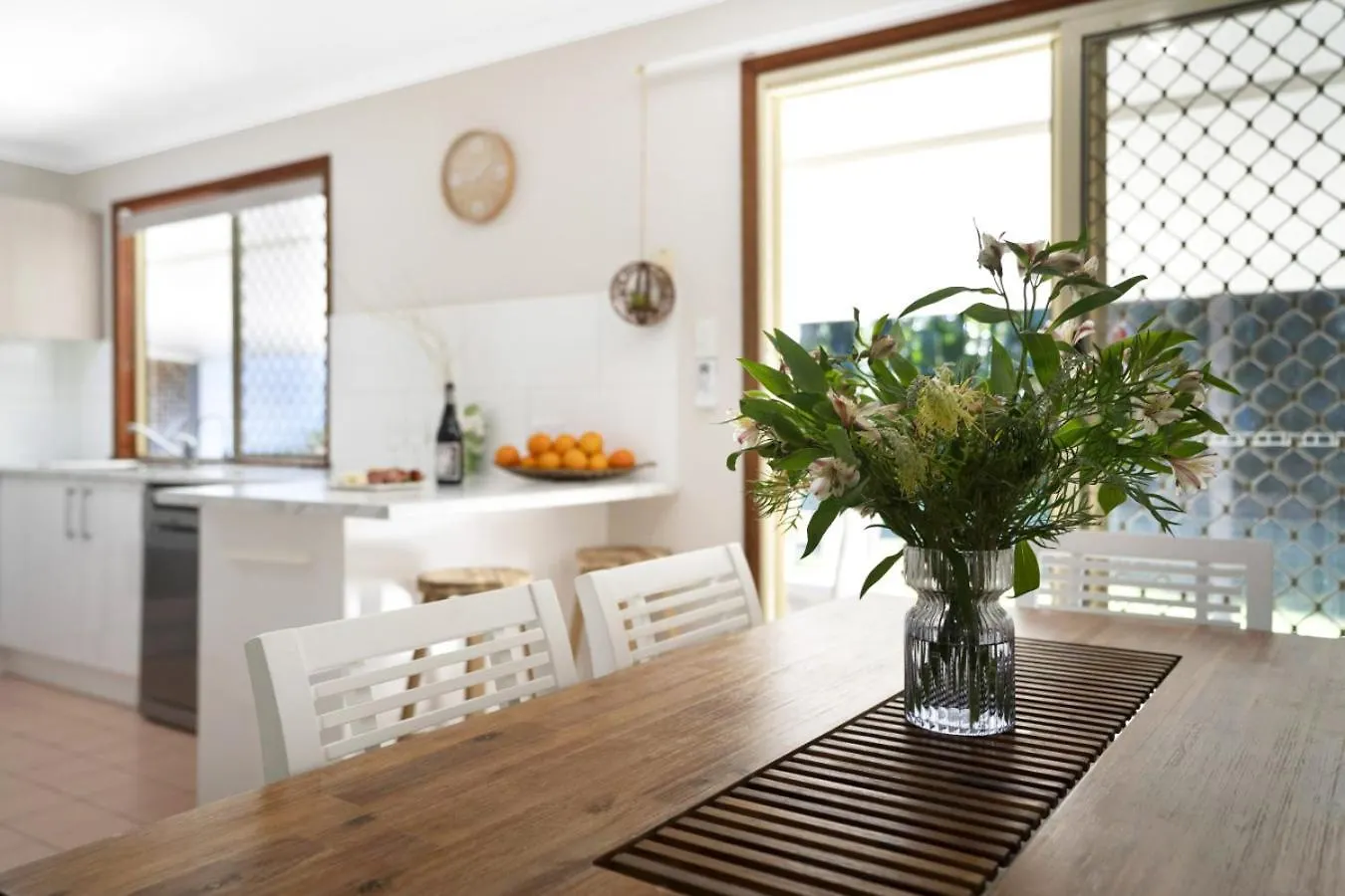 Sea Breeze Cottage At Mudjimba - Pet Friendly