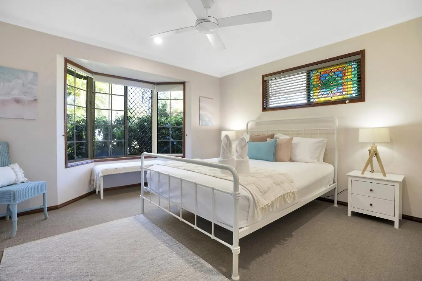 Sea Breeze Cottage At Mudjimba - Pet Friendly